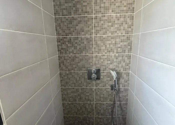 民宿 Privee A 10 Min Du Circuit Parigné-lʼÉvêque